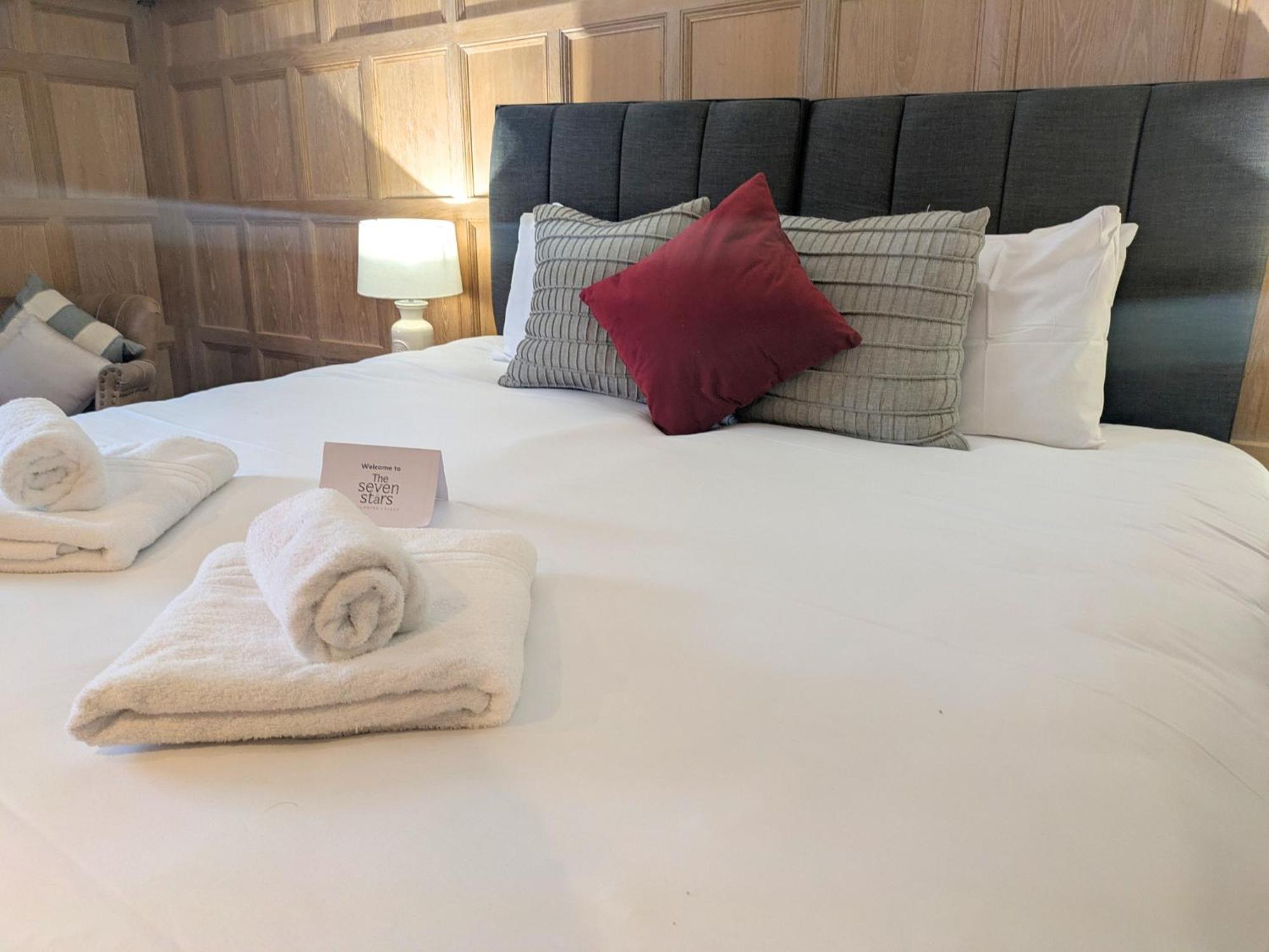 Seven Stars Hotel เลดบรี ภายนอก รูปภาพ